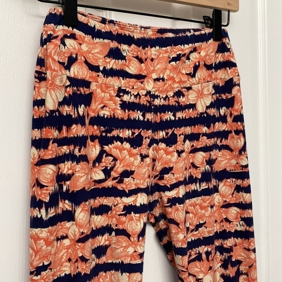 🔥 5/$25 LuLaRoe Leggings - Picture 11 of 11